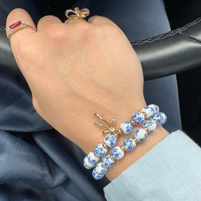 Blue Floral Beaded Bracelet