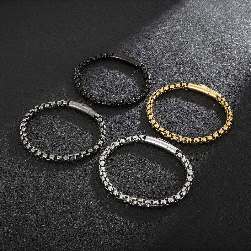 8mm Steel Color Titanium Steel Geometric Magnetic Clasp Men's Bracelet