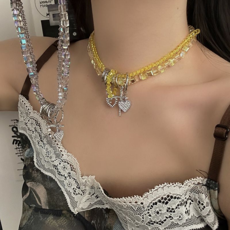 Collar Con Cruz De Corazón De Diamantes Y Cuentas De Cristal