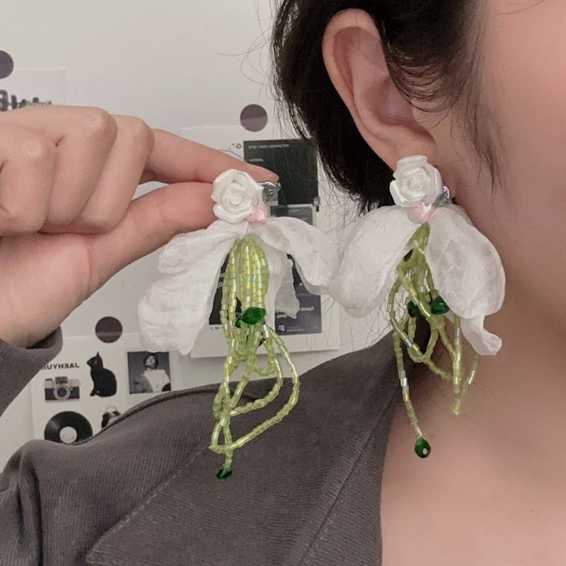 Pendientes De Flores Con Cuentas De Cristal