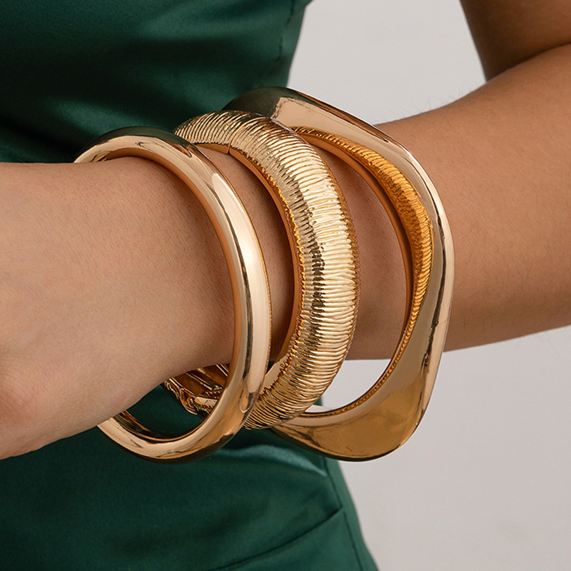 Pulsera De Aleación Lisa Irregular