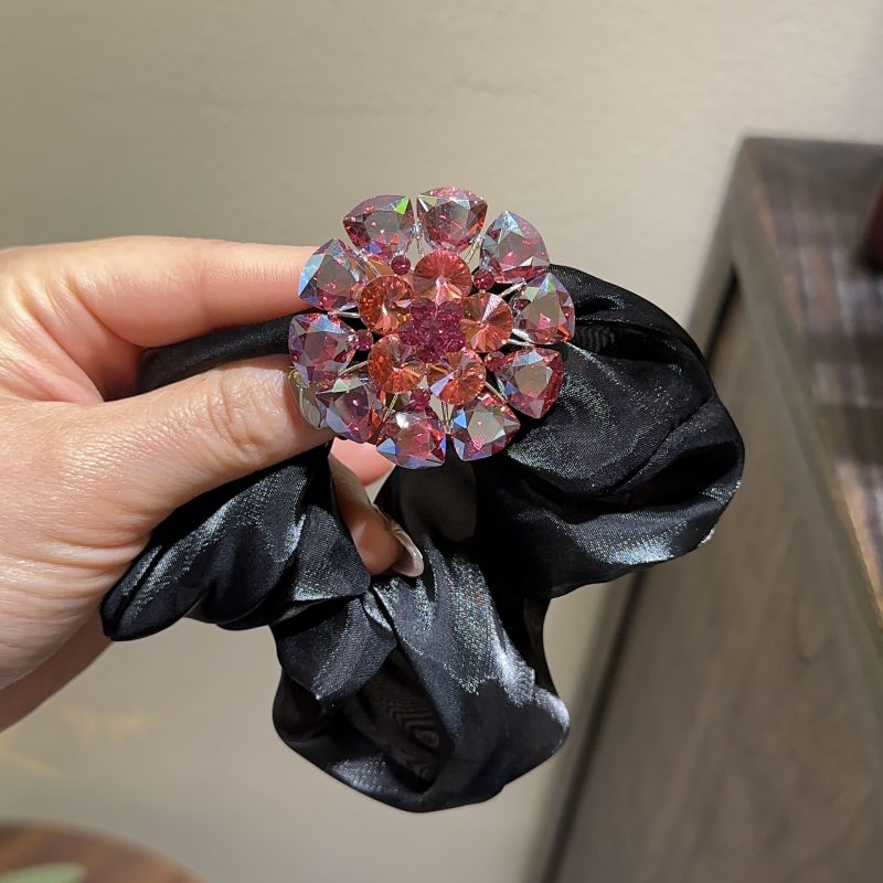 Coletero De Tela Con Flores De Diamante
