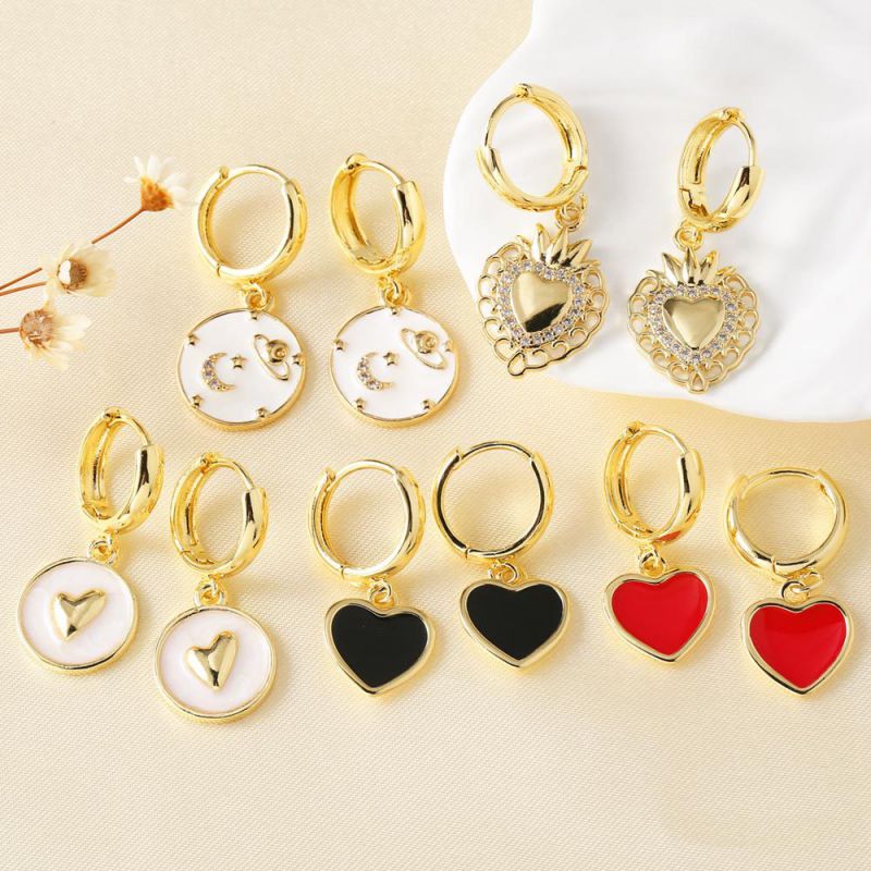 Pendientes Geométricos Redondos De Cobre Con Forma De Corazón
