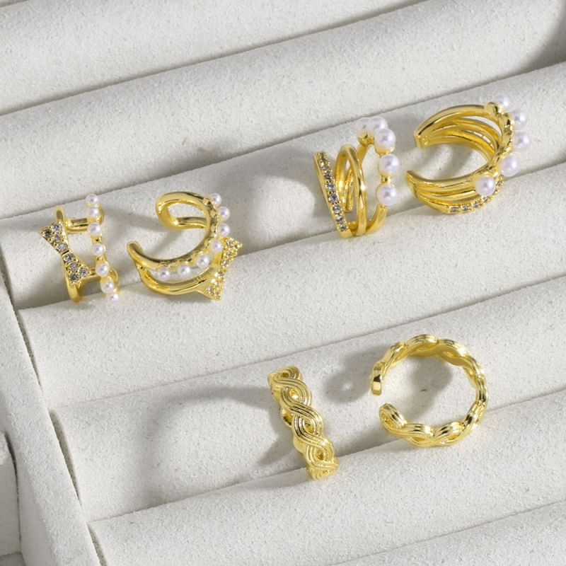 Pendientes De Perlas Redondas De Cobre Con Diamantes