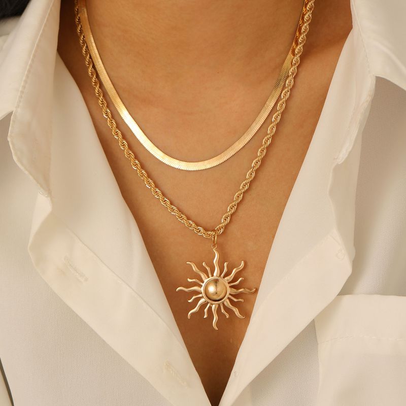 Collar De Aleación Con Forma De Y Y Sol