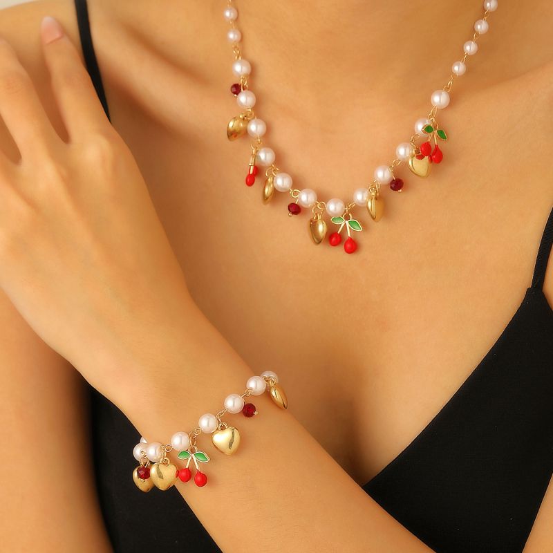 Conjunto De Pulsera Y Collar Con Perlas De Cereza Y Corazón De Aleación