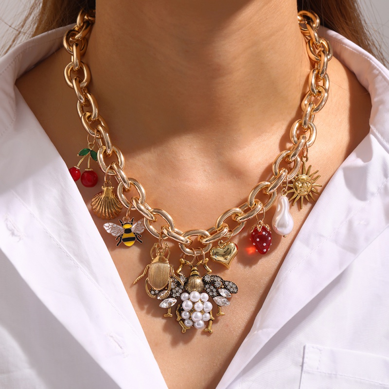 Collar De Cadena Gruesa Con Forma De Gota De Aceite Perla Abeja Y Cereza