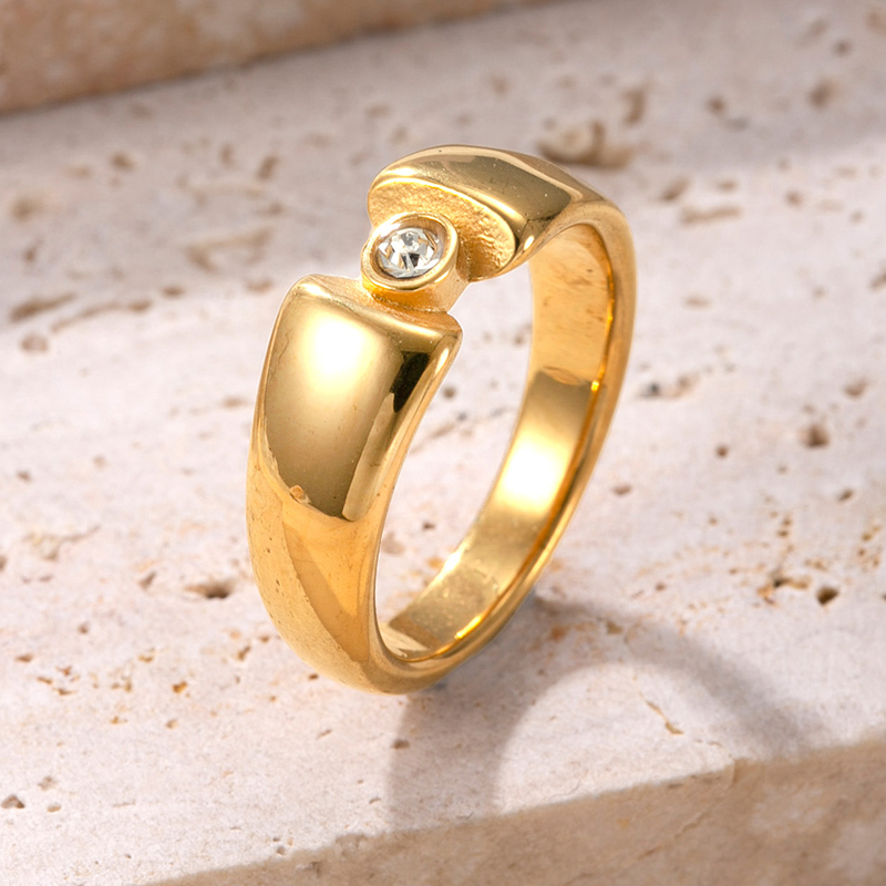 Anillo De Acero Inoxidable Con Diamantes Redondos Para Hombre