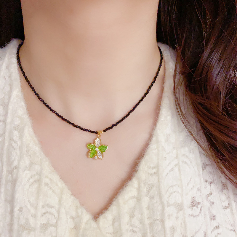Collar De Flores De Cobre