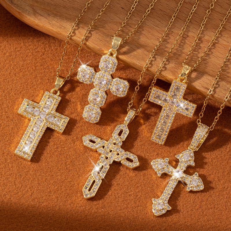 Collar De Cruz De Diamantes De Cobre