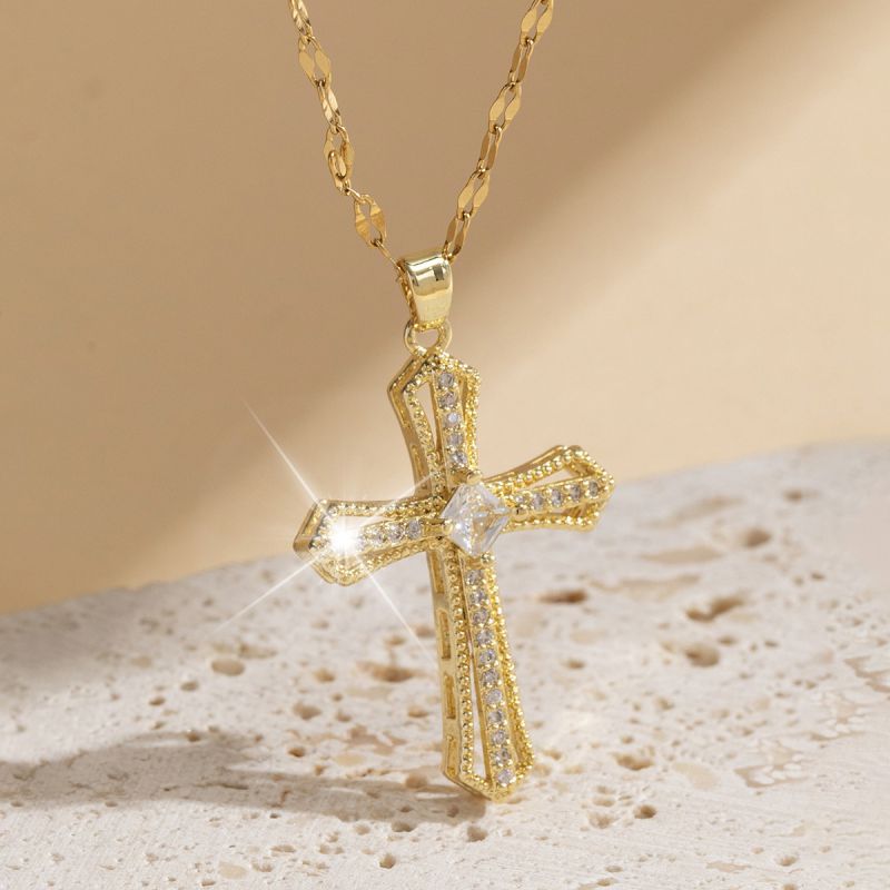 Collar De Cruz De Diamantes De Cobre