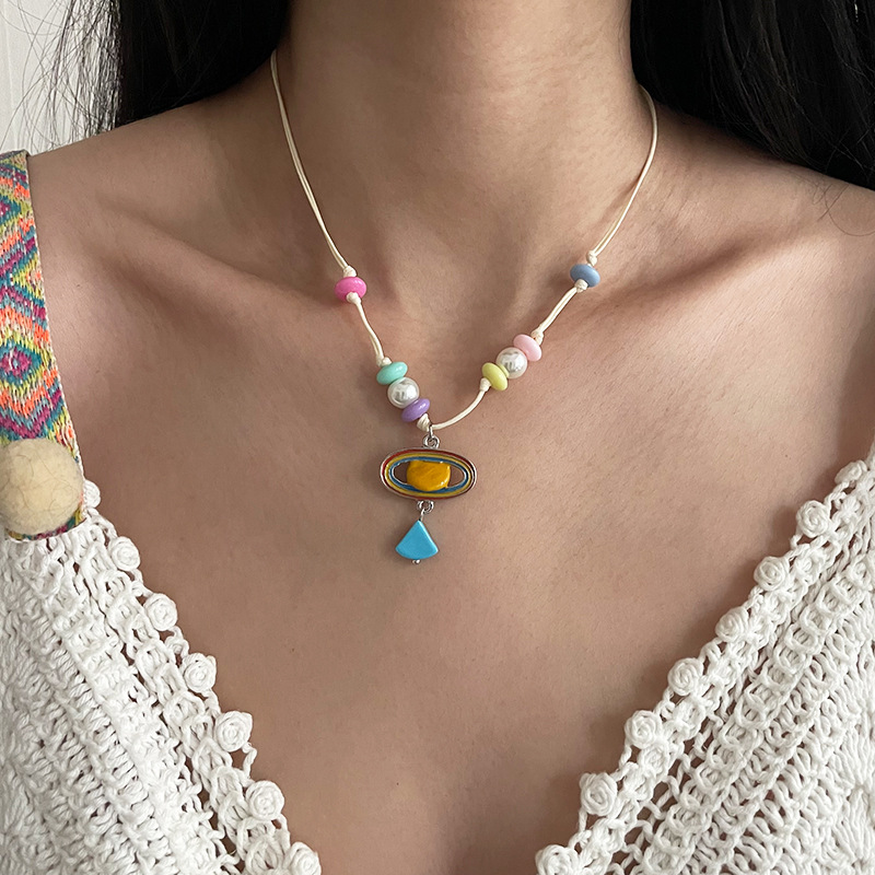 Collar Planeta De Color De Aleación
