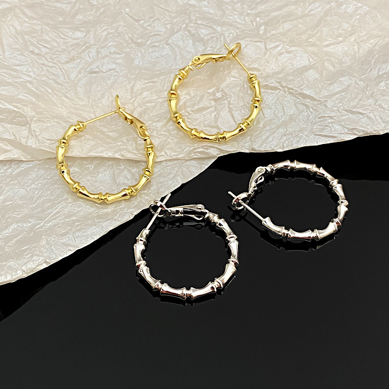Pendientes De Bambú Con Anillo De Cobre