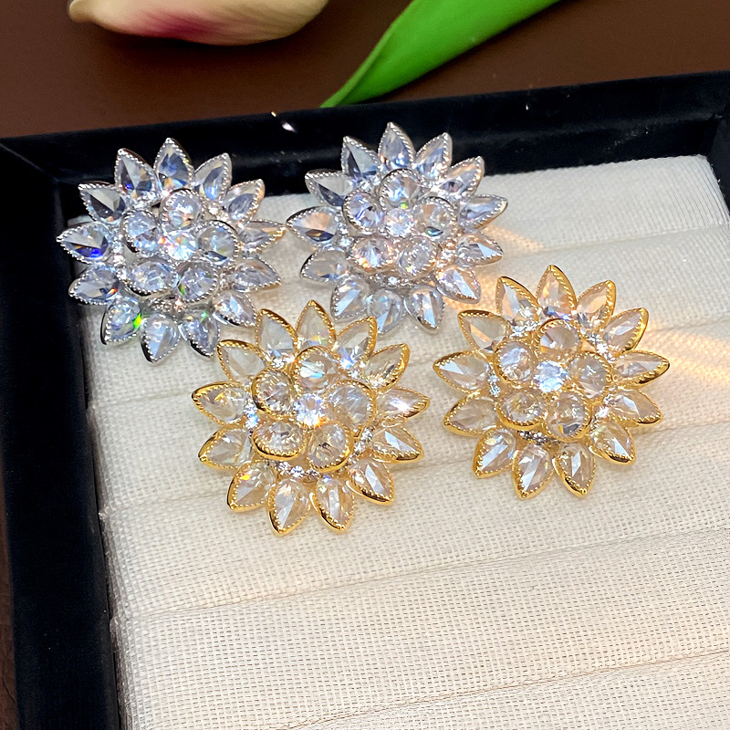 Pendientes De Flores De Diamantes De Cobre