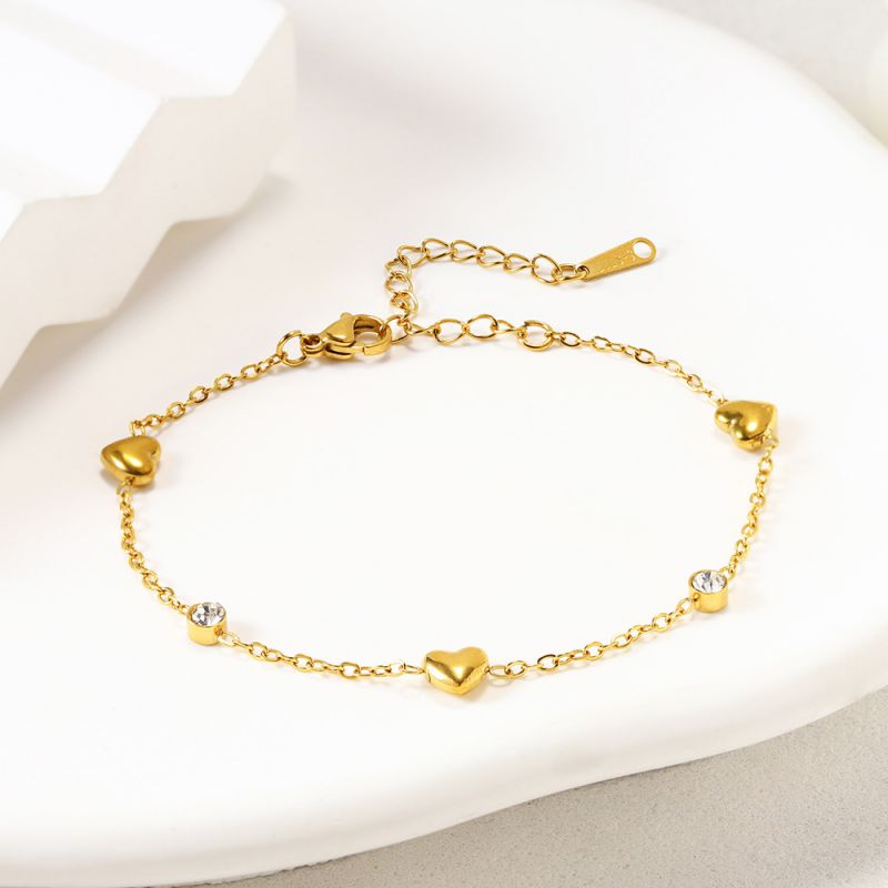 Conjunto De Pulsera Collar Y Pendientes Con Corazón De Diamantes De Acero De Titanio.