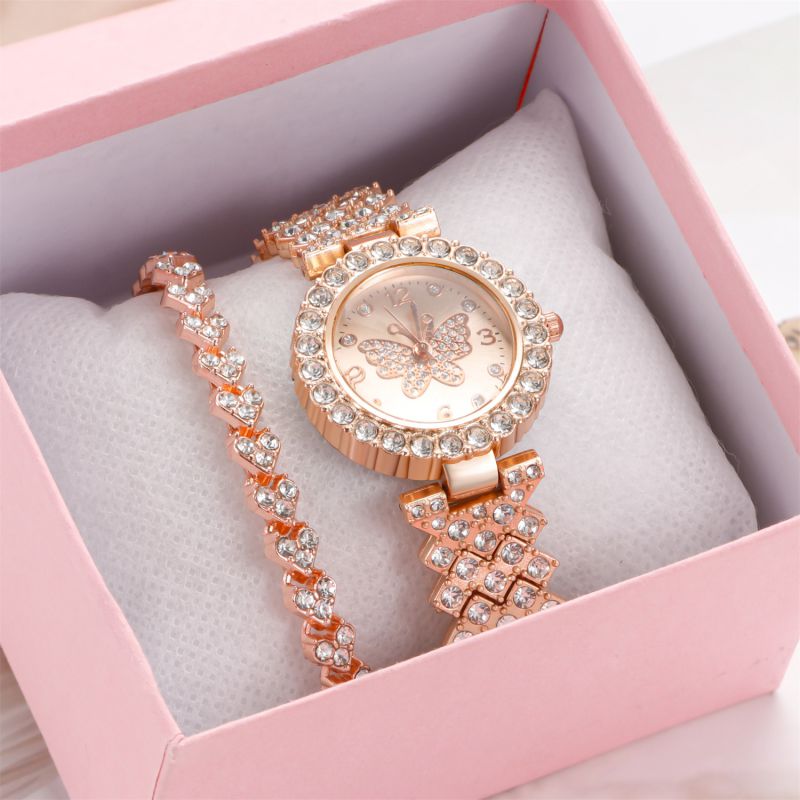 Conjunto De Pulsera Y Reloj De Acero Inoxidable Con Diamantes Redondos Y Corazón