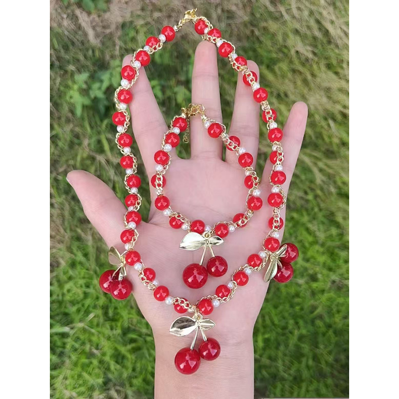 Pulsera De Cerezas Con Cuentas De Perla Dorada Y Bañada En Cobre