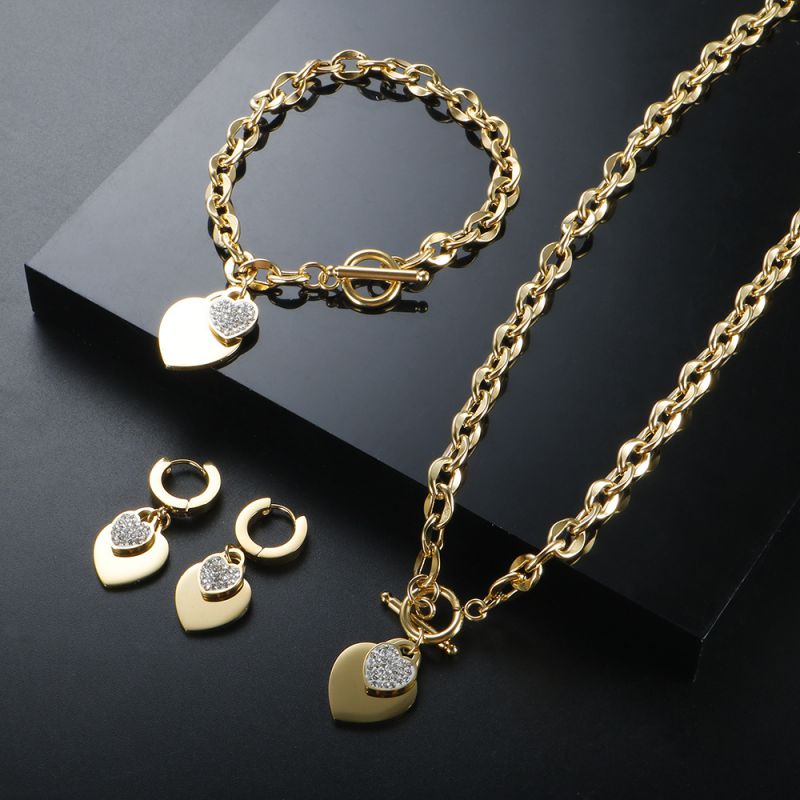 Pendientes De Corazón De Diamantes De Acero De Titanio