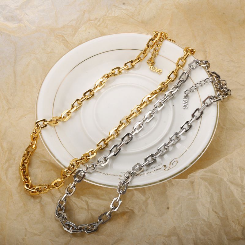 Collar De Cadena Geométrica De Acero Y Titanio