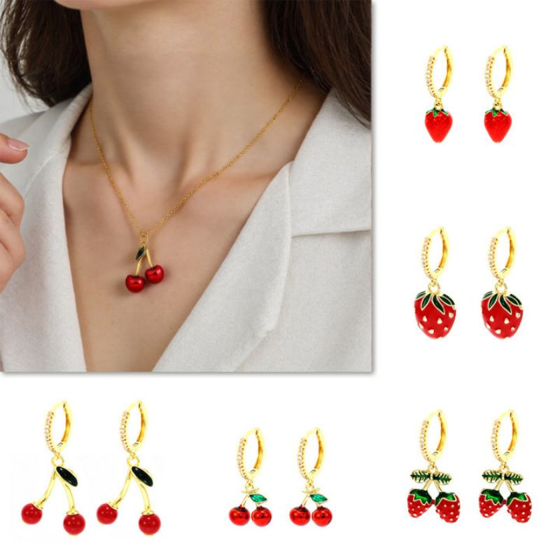 Pendientes De Aro De Fresa De Cobre Y Diamantes