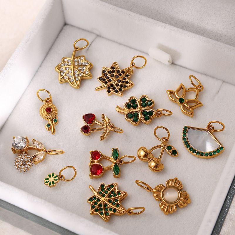 Colorful Crystal Gold Pendant Stainless Steel Diamond Cherry Fan Leaf Geometric Pendant (without Chain)
