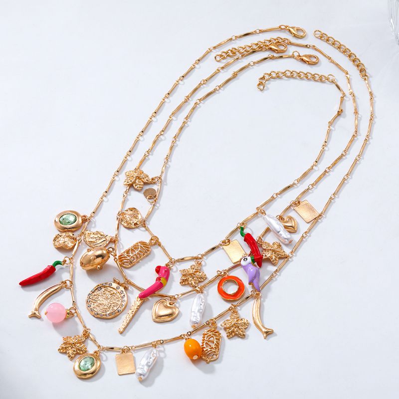 Collar Multicapa Con Colgante Geométrico De Estrella De Cinco Puntas Y Corazón De Pimienta De Aleación