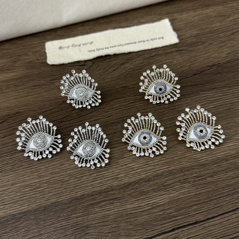 Anillo De Aleación Con Diamantes En Forma De Ojo