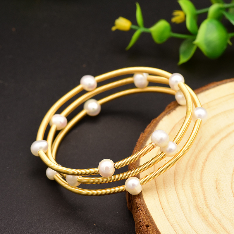 Pulsera Redonda Con Perlas