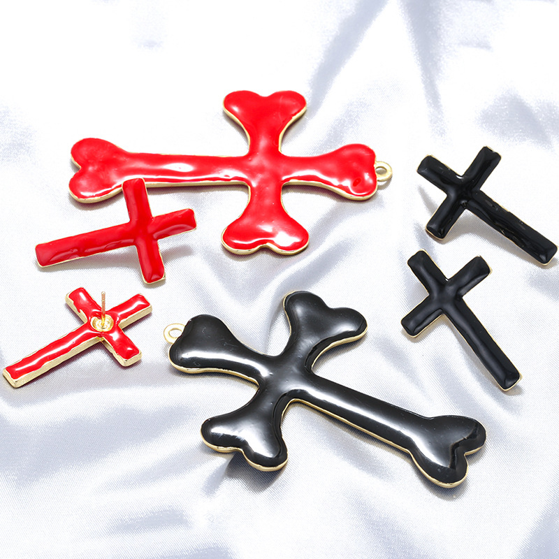 Colgante De Cruz De Cobre Con Goteo De Aceite (sin Cadena)