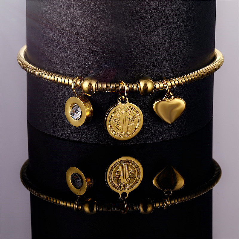 Pulsera De Acero Inoxidable Con Placa De Corazón
