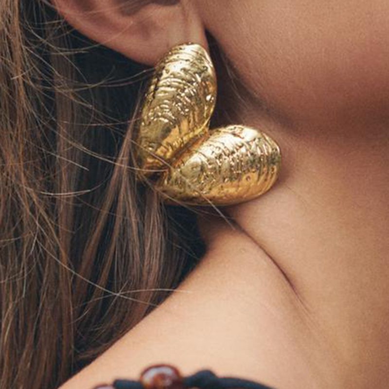 White K Wrinkled Heart Earrings