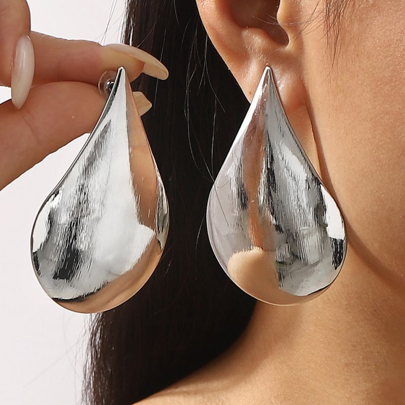 White K Alloy Teardrop Earrings