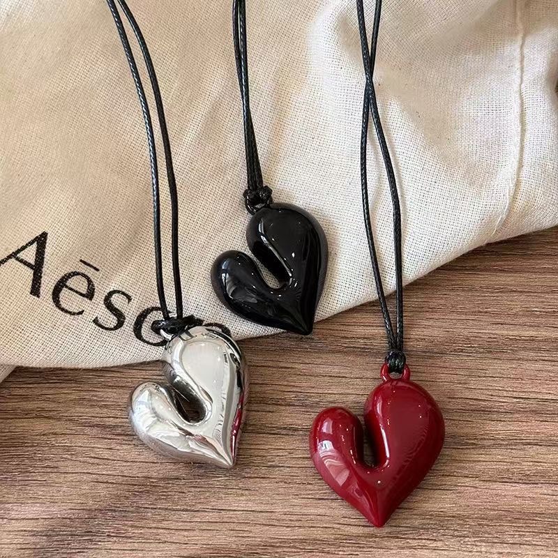 Collar De Corazón De Metal