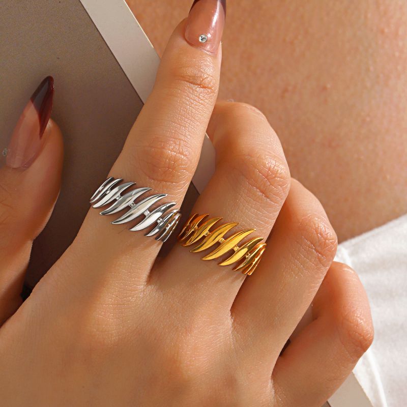 Anillo Irregular De Acero Inoxidable