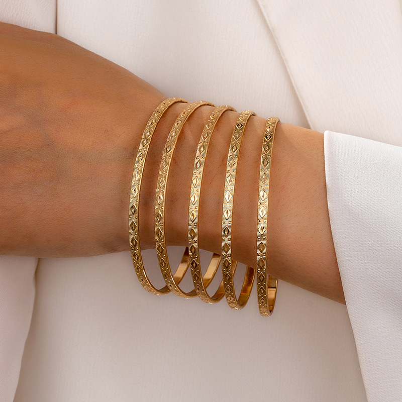 Conjunto De Pulseras Redondas De Aleación
