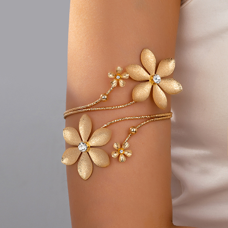 Brazalete De Flores De Aleación