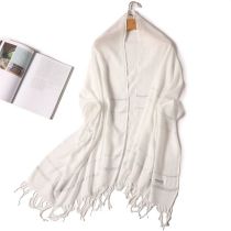 Fashion White Polyester Geometric Knit Fringed Scarf
