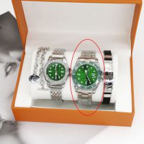 Reloj Redondo De Acero Inoxidable Para Hombre.