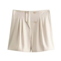 Short Plisado Con Botones De Poliéster