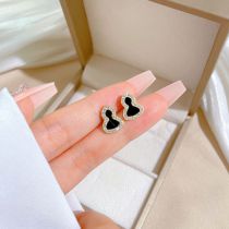 43# Titanium Steel Diamond Gourd Earrings