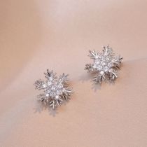 Pendientes De Copo De Nieve Con Diamantes De Acero Y Titanio