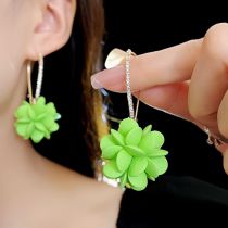 Pendientes De Aro Con Flores De Tela